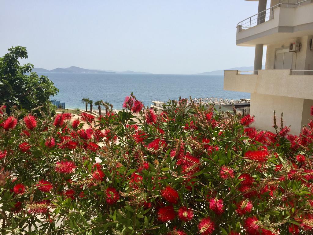 Royal Apartment Luxury Holiday For Queen And King Saranda Dış mekan fotoğraf
